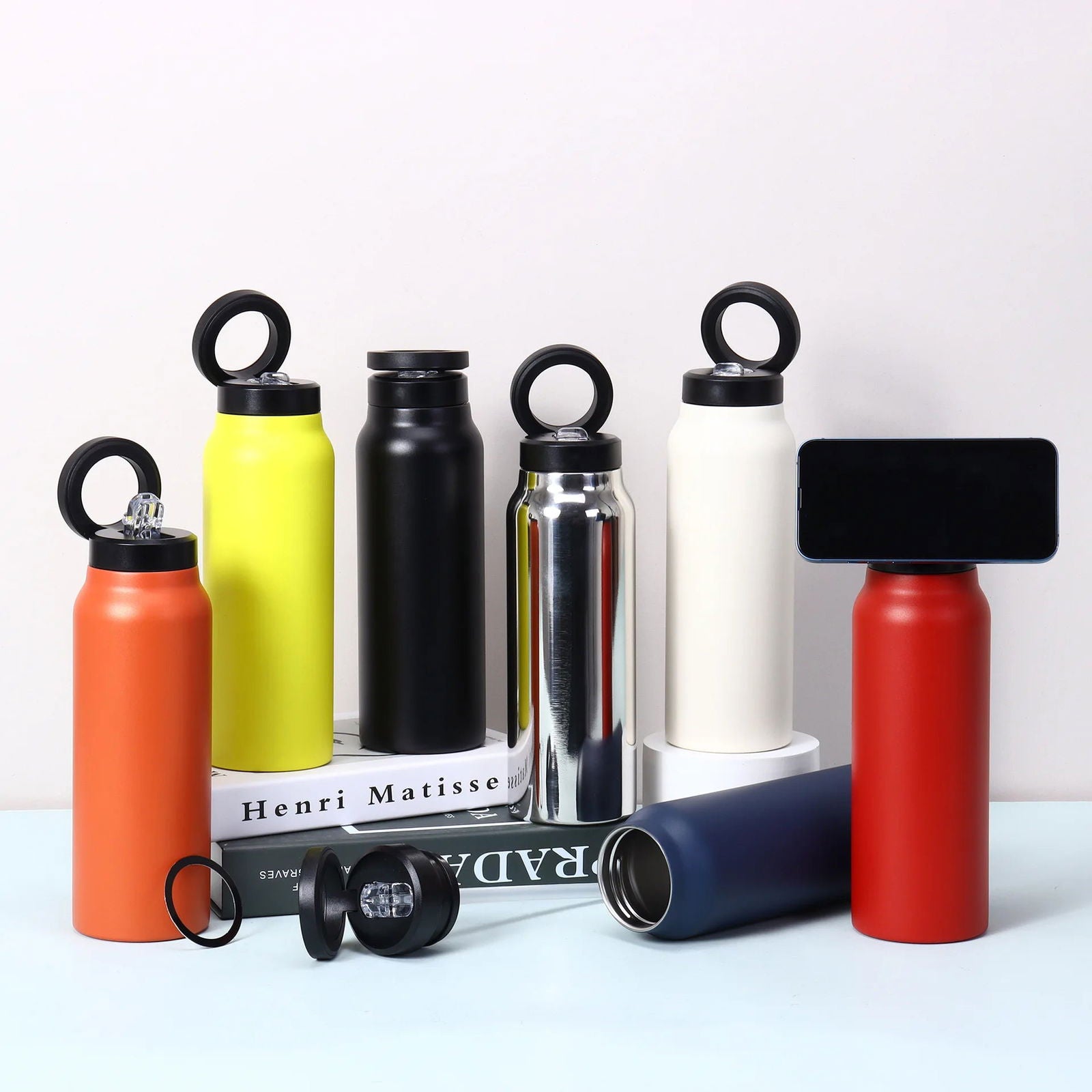 700 ml Water bottle with magnetic mobile holder with thermal insulation - Sonic Online Shop OM - 700 ml Water bottle with magnetic mobile holder with thermal insulation - Sonic Online Shop OM - 700 ml Water bottle with magnetic mobile holder with thermal insulation - Sonic Online Shop OM -  